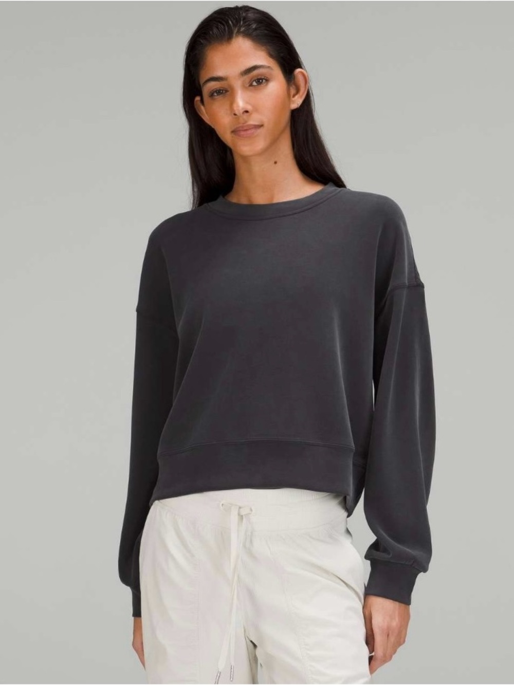 Lululemon Softstreme Perfectly Oversized Cropped Crew
Size 4 
$98 Retail